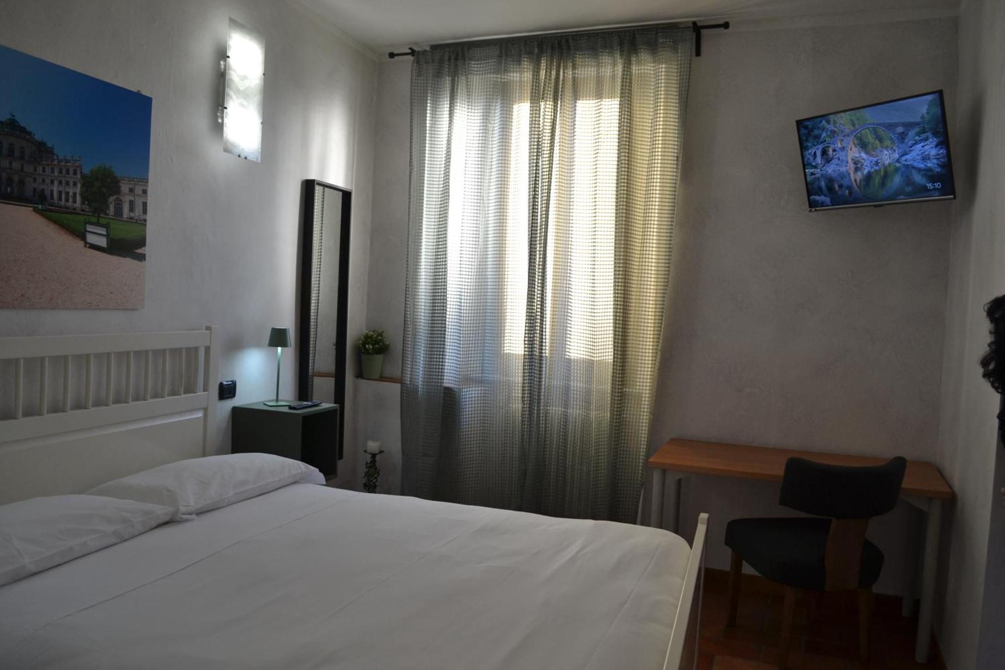 Domus Hotel Caselle Torinese Exteriör bild