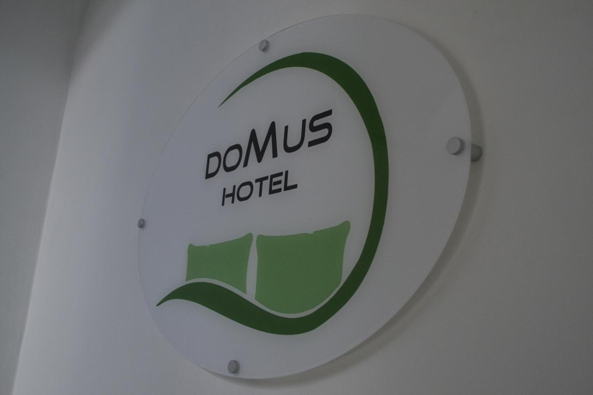 Domus Hotel Caselle Torinese Exteriör bild